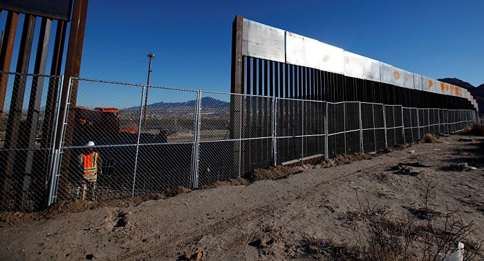 US-Mexico border wall construction `way ahead of schedule` – Trump
